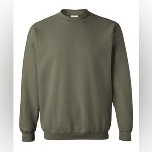 NEW Military green gildan sweatshirt, multiple sizes!!